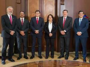 BNF: 65 años impulsando el desarrollo del Paraguay y proyectándose hacia la región - Empresariales - ABC Color