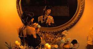 La Nación / “Peineta de oro”, lo nuevo de Sari Carri