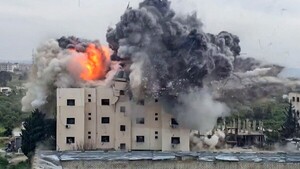 Ping-pong de bombardeos en Medio Oriente prosigue con final incierto