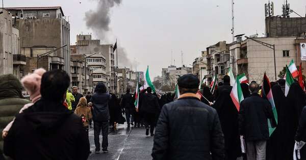 La Nación / Trump da a Irán por “vencido” tras dos semanas de guerra, pese a nuevas amenazas