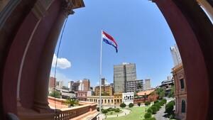 Sábado bastante caluroso y húmedo con posibles lluvias