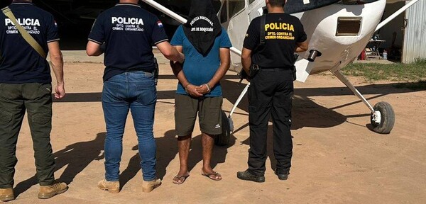 Detienen a boliviano y confiscan avioneta de origen sospechoso en Filadelfia