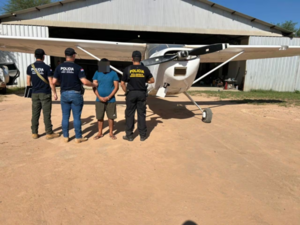 Detienen a un boliviano e incautan una aeronave