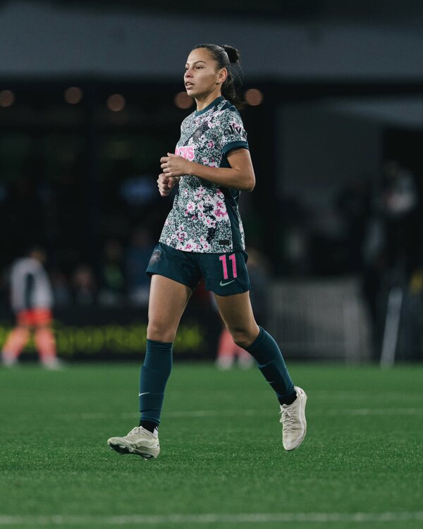 Claudia Martínez y su esperado debut en la liga profesional femenina de EE.UU