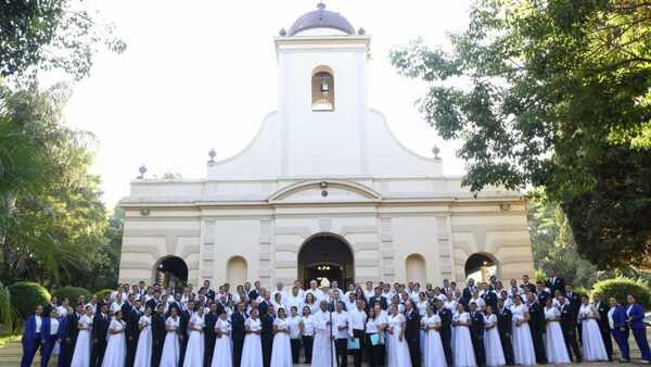 Pidió que la “patrona” le contrate y terminaron en el altar tras 27 años