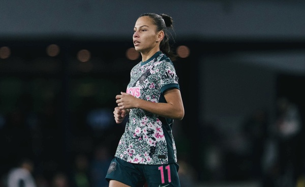 Histórico debut de Claudia Martínez en la NWSL