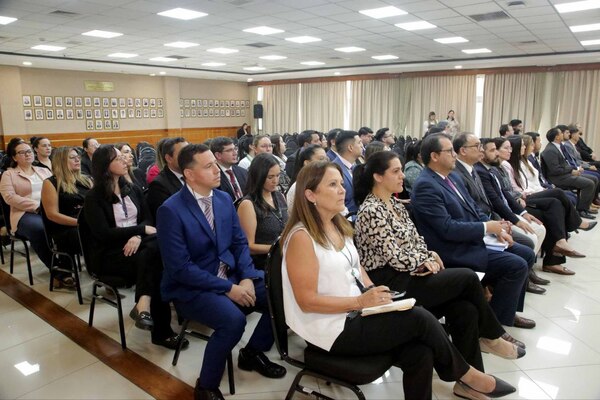 La Corte busca mejorar el servicio de justicia en juzgados civiles - Judiciales.net