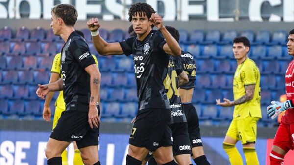 Olimpia no convence y gana gracias a Olveira