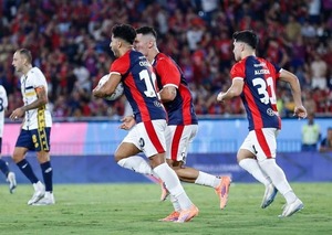 En barrio Obrero festeja el Ciclón - ADN Digital