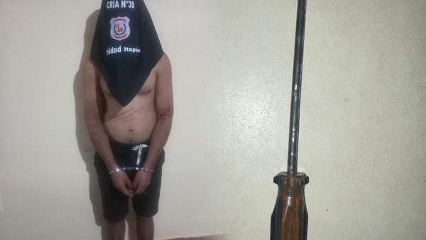 Mujer escapa de su ex tras presunto intento de abuso y el hombre es detenido