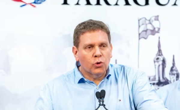 Extitular de Petropar Eddie Jara declaró un aumento de ingresos del 482% ante la DNIT