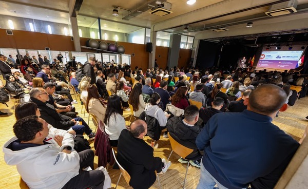 Durante una presentación en Barcelona, culminó con éxito la gira de Che Róga Porã 2.0 en España - ADN Digital