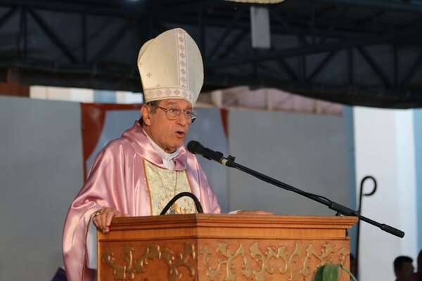 Caacupé: obispo cuestiona a autoridades del Estado y llama a superar la “ceguera interior” - Nacionales - ABC Color