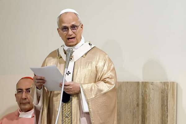 El papa urge a "dialogar sin tregua" frente a la "absurda pretensión" de la guerra - Mundo - ABC Color