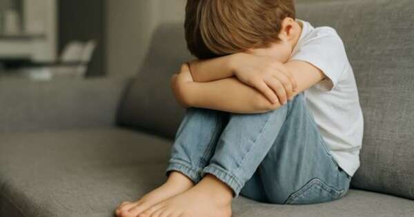 La Nación / “Niños esponja”: son empáticos, vulnerables y absorben las emociones de su entorno