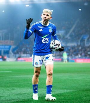 Popular / Activa participación de Enciso en el empate de Racing Estrasburgo