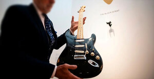 Guitarra de Pink Floyd fue subastada en más de USD 14 millones
