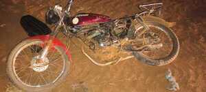DOS MOTOCICLISTAS RESULTAN HERIDOS TRAS CAER SOBRE LA RUTA EN CARMEN DEL PARANÁ