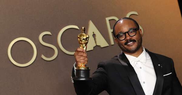 La Nación / Premios Óscar: Ryan Coogler, de independiente a taquillero con “Pecadores”
