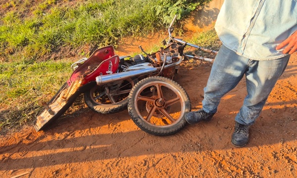 Trágico choque entre motocicletas deja dos fallecidos y dos heridos en J. Eulogio Estigarribia - OviedoPress