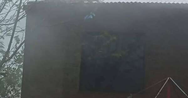 La Nación / Alto Paraná: el temporal destechó casas y dejó numerosos destrozos