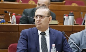 Areguá retira el título de "Hijo Dilecto" al senador condenado Erico Galeano - OviedoPress