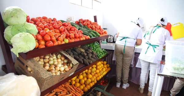 La Nación / Hambre Cero: empresa rechaza que haya proveído alimentos en mal estado