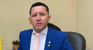 Yolanda recolecta firmas para presentar libelo acusatorio contra Chaqueñito - Noticiero Paraguay