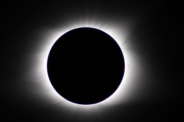 Eclipse total del 12 de agosto oscurecerá una franja del planeta visible en Europa y el Ártico
