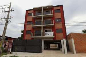 ¿Un edificio para los amigos del poder? Baruja confirmó que más cercanos al Gobierno fueron beneficiados - Política - ABC Color