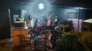 Cuatro detenidos señalados por el hurto de electrodomésticos y muebles en Bella Vista - Policiales - ABC Color