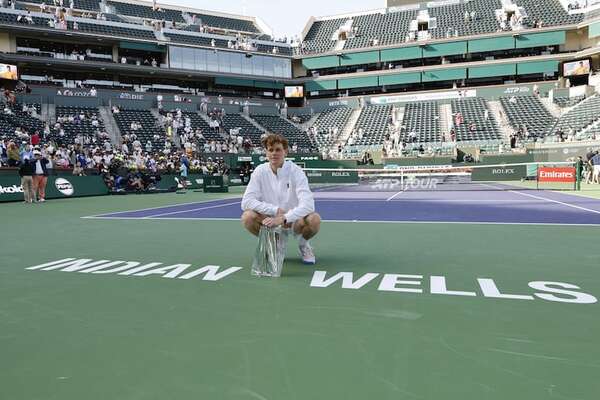 Sinner reduce la ventaja de Alcaraz  - Tenis - ABC Color