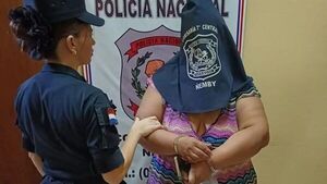 Estaba dormida en su auto, con el motor en marcha, y la Policía pensó que era sospechosa