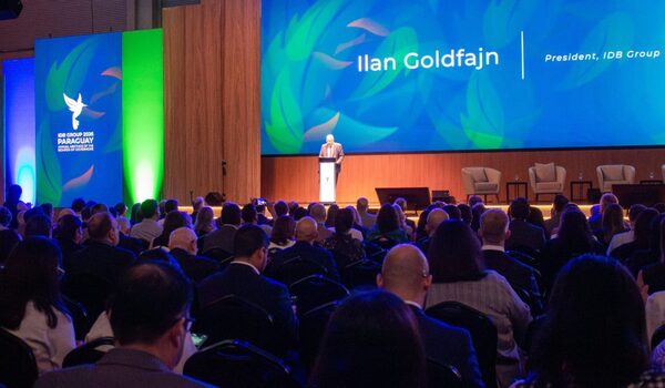 Paraguay capitalizó su momento histórico en la Asamblea del BID