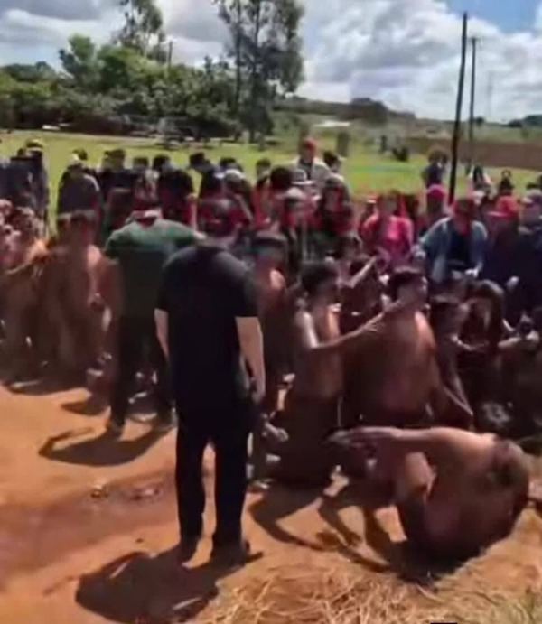 Polémica por bautismo de ingreso: padres cuestionan extrema violencia - trece