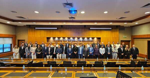 La Nación / Delegación de 40 empresarios brasileños llegó al país para conocer ecosistema de negocios