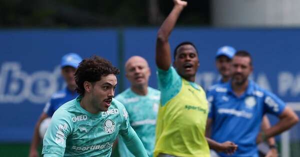 La Nación / Alfaro convocó a Olveira y Maurício