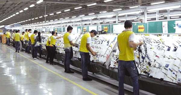 La Nación / Maquiladoras inician año con altas cifras de envíos