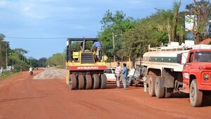 MEF reconoce acumulación de deudas y promete pagos