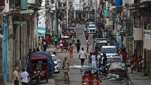 Cuba se abre a inversiones, incluso de los emigrados