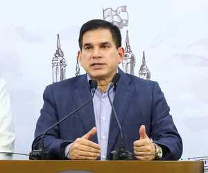 Senado convoca al titular del MUVH ante escándalo de departamentos "sociales"