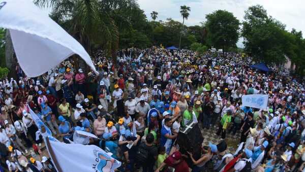 Caja Fiscal: La Policía despliega operativo de seguridad por huelga docente