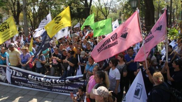 Diputados definen hoy la reforma de jubilación en medio de paro docente