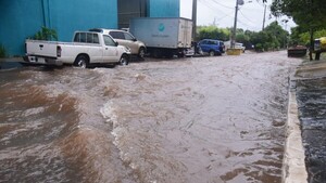 Lluvias torrenciales y raudales en Paraguay: Significativos acumulados en varias zonas