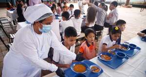 La Nación / Paro docente suspende clases y deja sin merienda a estudiantes