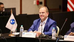 Camilo Pérez se encuentra internado por un cuadro de neumonía