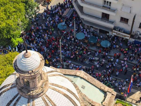 Caja fiscal: Lo que dicen los padres de escuelas públicas sobre la huelga docente - Nacionales - ABC Color