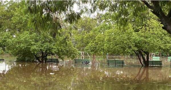 La Nación / Inundaciones: parques Ñu Guasu y Metropolitano estarán cerrados por seguridad