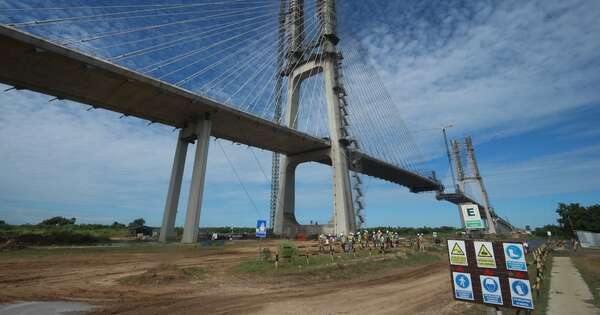 Diario HOY | Puente de la Bioceánica: a 70 metros de unir Paraguay con Brasil