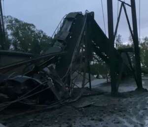 Video: Se desploma una gran estructura de la planta de INC en Villeta  - Economía - ABC Color